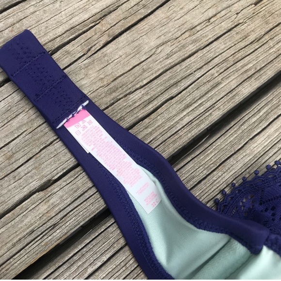 Victoria's Secret Purple Perforated Flounce Bikini Top 32C - Picture 8 of 8